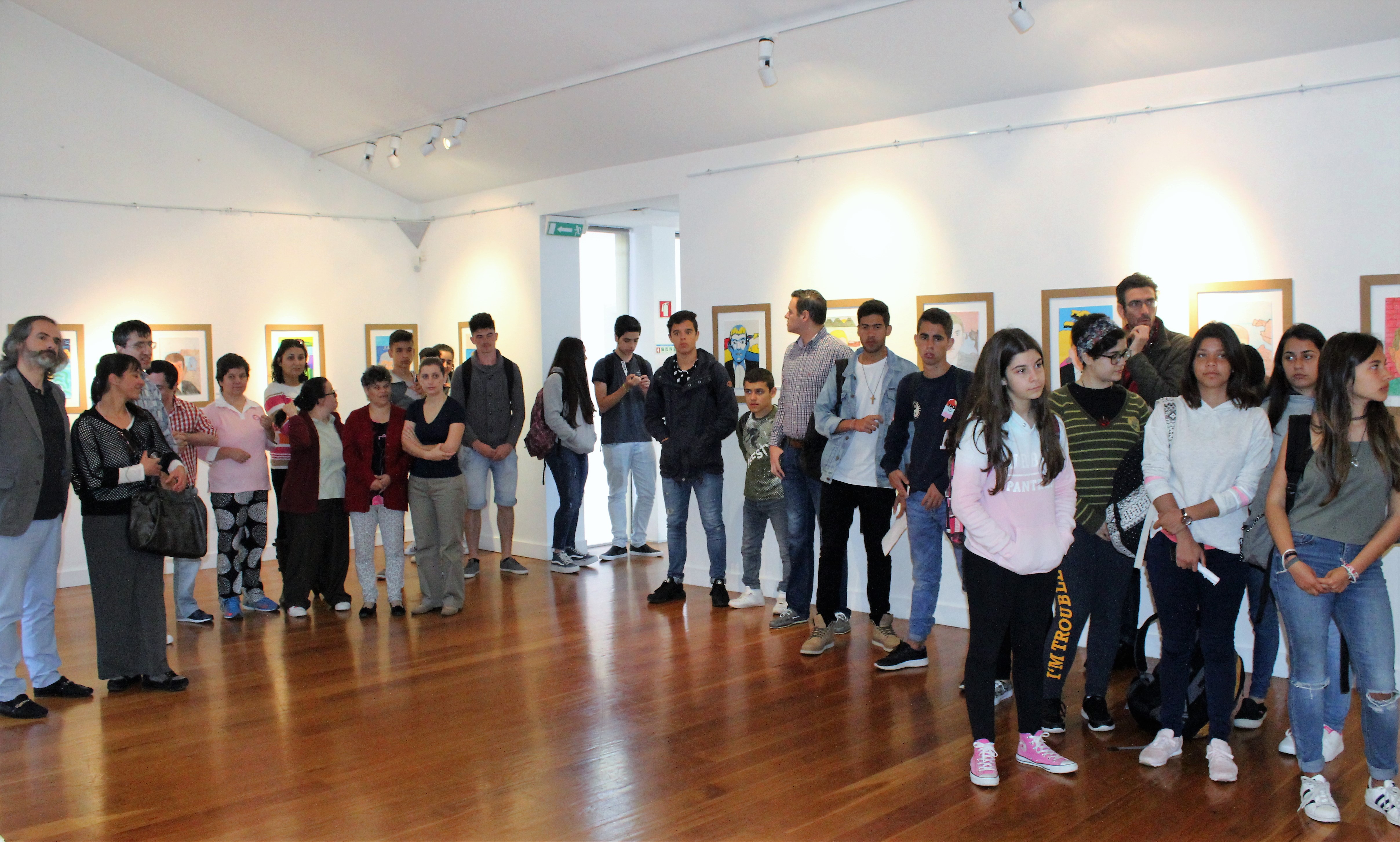 Exposição Coletiva “FACES” Exposição Coletiva “FACES”